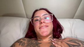 tatuadora novinha e agora atriz porno iniciante