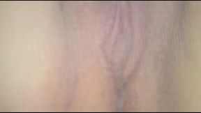 pralle stute lasst sich in strumpfhose ficken