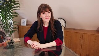 Kinky redheaded boss Alexa Demie giving you JOI