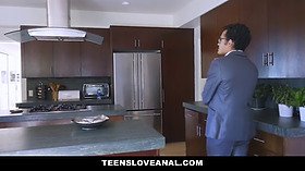 Teensloveanal - (natAlia Starr) offers her arse for promotion