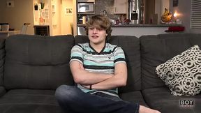 Twink Robin Moore Fucks His Ass With His Favorite Dildo