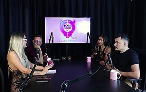 She had a bad experience at the nightclub that fabio porchat frequented, miss bum bum helped her