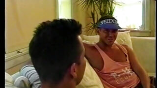 Creampie, cumshot, bareback – pelacur gay kena seks dubur