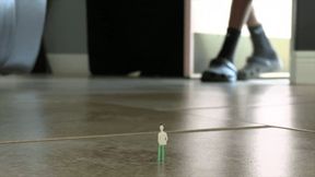 Giant Tempo Uses Shrunk Tiny As Foot Slave (SD 720p WMV)