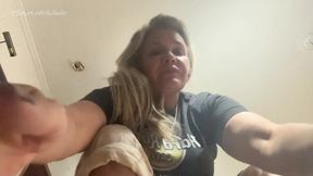 Imperatrizbellasadica Uses You as a Human Ashtray