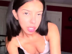 Love Chat Big Boobs Brunette Masturbating For Cam