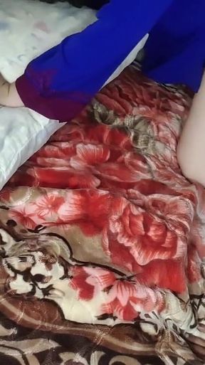 Moroccan Whore with a Gulf Woman - Sex Arab