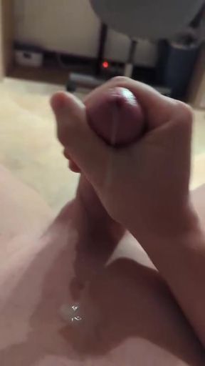 German amateur has Big cumshot