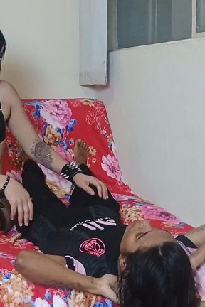 I Rubbed My Pussy in My Stepsister's Face She Sucked It All Over and We Finished with Dildo in the Pussy