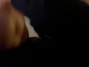 Je baise la chatte de ma poupée pour un creampie