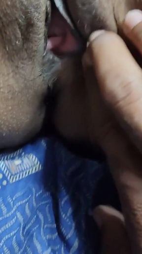 Must-share moment from &quot;Indian Rajasthani Bhabhi Ki Tremendous, Indian Bhabhi Was By Husband Clear Video&quot;