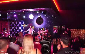 Deep throat coronation, Malena Nazionale, Sara Bell