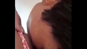 Activo caliente  le encanta  dar mamada de culo 1 parte