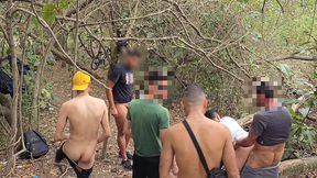surubao no parque 20 homens