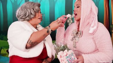 Mrs Claus & the Easter Bunny play Chubby Bunny, pt 1 - Sam Mack & Ryan Keely - SFW