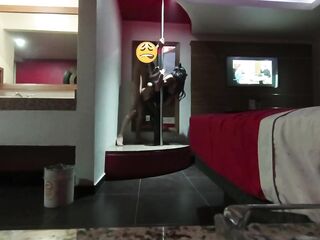 Follamos super rico en el tubo - Realmexicancouple