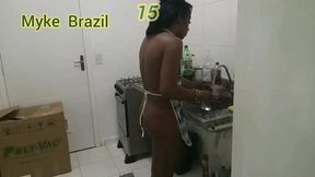 diarista roberta dias vei faser faxina na minha casa e acabou com um clima de sexo