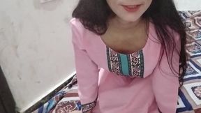 Bhabhi ka big boobs daba daba kar pela