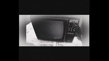 j'_ai r&eacute_par&eacute_ une vieille t&eacute_l&eacute_...