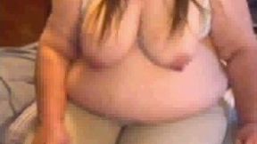 Sassy BBW webcam slut shows off her big fat ass and saggy natural boobs