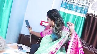 New Choti Bhabhi Aur Badi Bhabhi Ko Young Dewar Ne Utha Utha kar Mast Choda Threesome