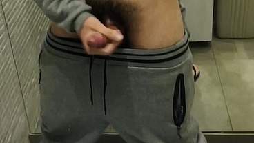 lek novin gozando no banheiro