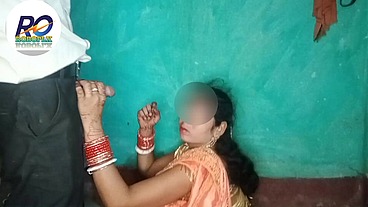 Shadi me shali ko bullakar party me mokka pakar chudai ghori banakar chudai Saree full removing