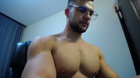 Hunky Aydan Barney Treats You to a Cum Show