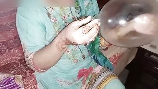Choti ne condoms ko he balloon Samaj liya or condom ka sath khalnay lagi (LITTIL STEPSISTER AND STEPBROTHER)