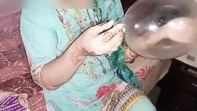 Choti ne condoms ko he balloon Samaj liya or condom ka sath khalnay lagi (LITTIL STEPSISTER AND STEPBROTHER)