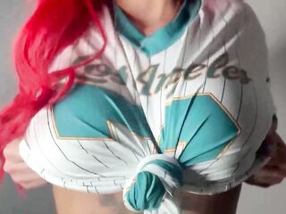 Rebecca Goodwin Baseball Outfit - Tit drop