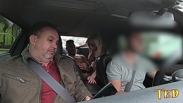Rafaella Denardin fodendo com Nego Catra igual na rua