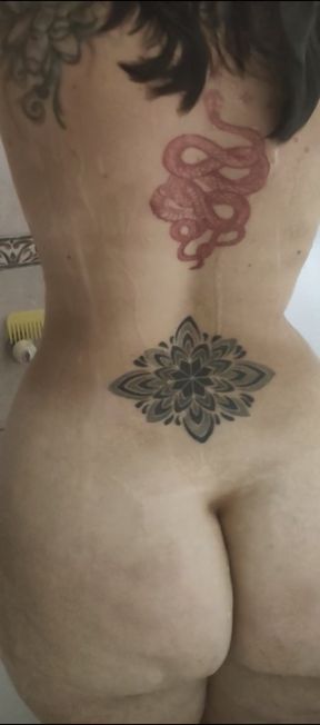 Cuckolded husband watches his wife's ass goddess status