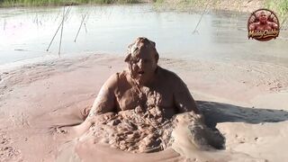 Splish Splosh - adorable hop in mess pond