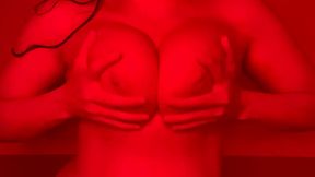 suck on my titties 👅