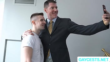 Rich DILF barebacks Sergs tight ass after date