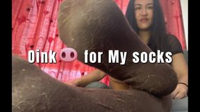 Oink for My dirty socks