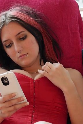 Yanks Pierced Talya Zorrento Vibrating Her Quim