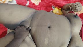 Tamil Hot Super House Wife Fucking in Bed