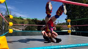 5 Min Piledriver Match