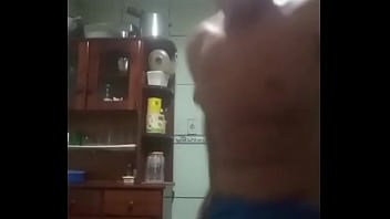 Gordinho sedutor sarando at&eacute_ vc goza