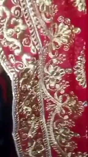 Desi Beauty Housewife Sary Changing in Home