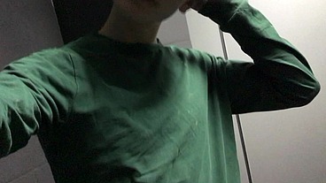 RISKY! JERKING OFF IN A PUBLIC TOILET (23cm) / Teen Boy / Cute Boy / Hidden