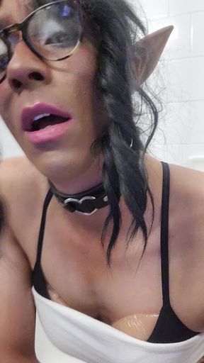 Training my Boypussy and hips.