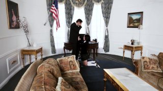 Dark Haired Beauty Cadence Carter Fucks a Secret Service Agent