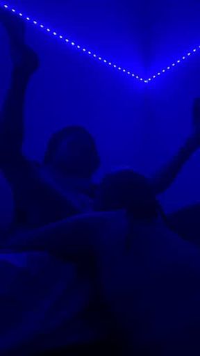 Sexo sin corte 2 blue room pt 4 de 5