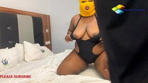 TOURIST ADMIRES AFRICAN STRIPPER FROM HER CHANGING ROOM AND HE LAID WITH HER. PLEASE SUBSCRIBE