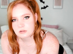 Pretty redhead webcam masturbation show