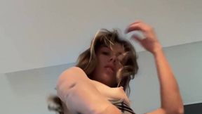 Social Media Model @Viqueensy @Teasing & #Brunette #Sexy #Upskirt #Nude porn nsfw xxx | Tik.Porn