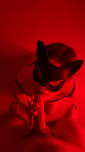 He couldn’t resist… cumshot on my mask 😮😈‍💨